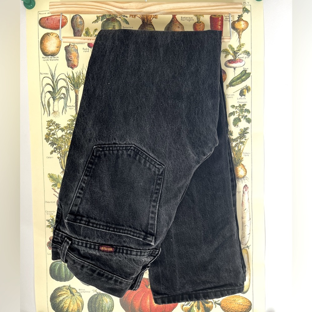 Rustler jeans, black, 32x32, small rip in knee